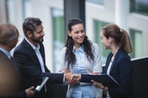 Thomas Ligor on Why Reactive Selling Models Collapse in High-Value, Multi-Stakeholder Deals